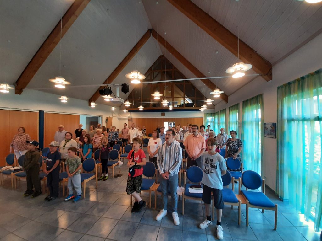 Dieses Bild hat ein leeres Alt-Attribut. Der Dateiname ist Gottesdienst-18.06.2023-1024x768.jpg